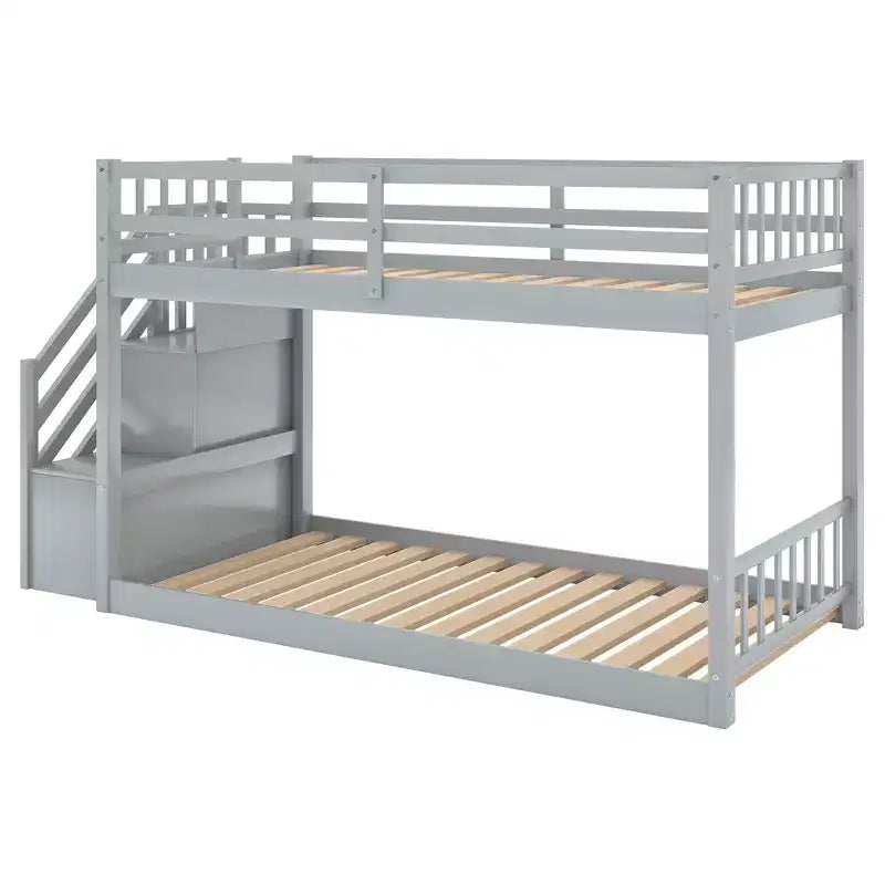 Letto a Castello a Terra Whisen Wood Twin su Twin con Scaletta Contenitore