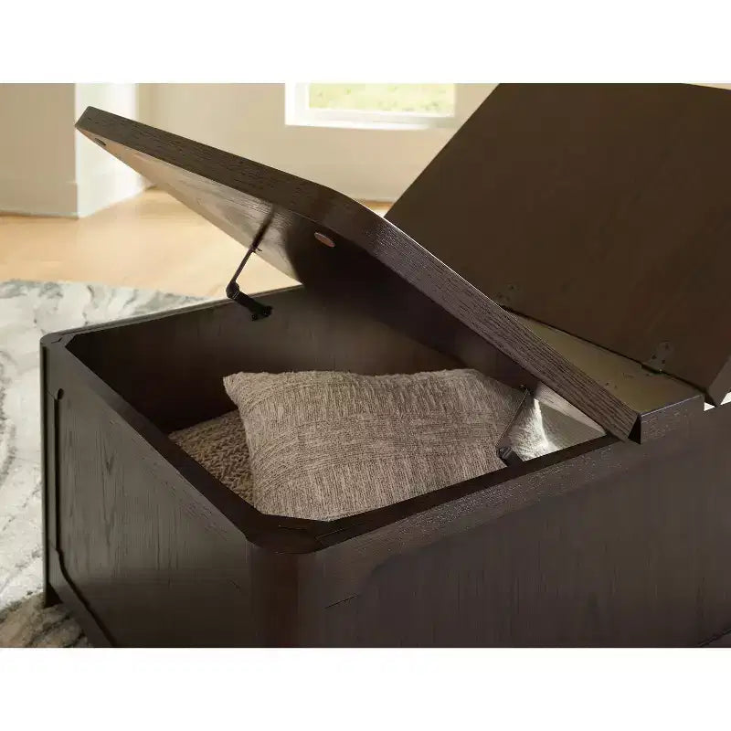 Tavolino da caffè con piano sollevabile Breckington con contenitore nascosto – Legno massiccio marrone scuro